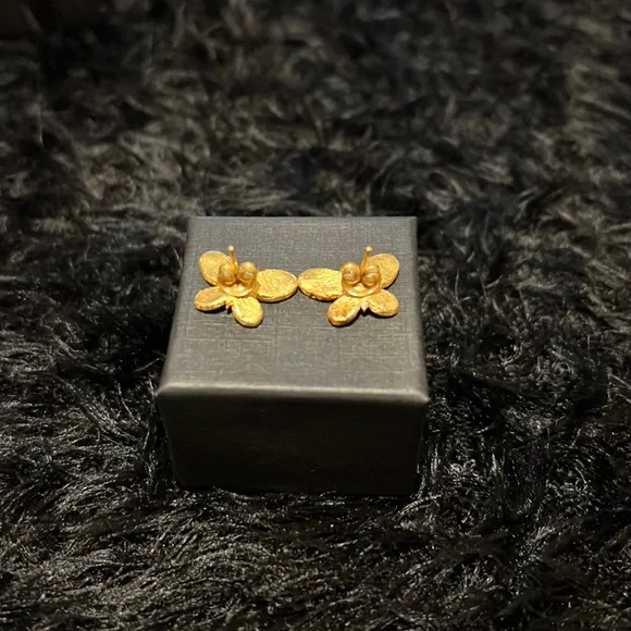 Gold butterfly earrings. Bright and fun. Roughly 0.5x0.5 inches. Good condition. - Picture 3 of 3